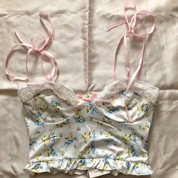 floral lace tie ribbon cami top